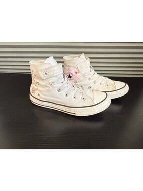 Converse Chuck Taylor All Star Kids 13 High Top Sneakers White Pink Hearts Stars